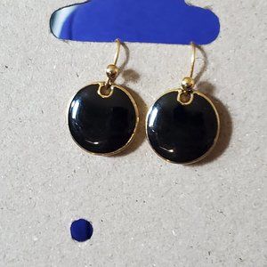 Lauren Conrad Gold Tone hook Black Enamel Dangle Earrings Classic Fashion Design